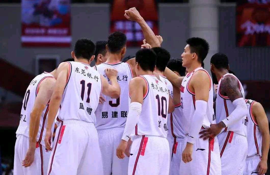 广东队杜锋最新状况,广东队18人名单