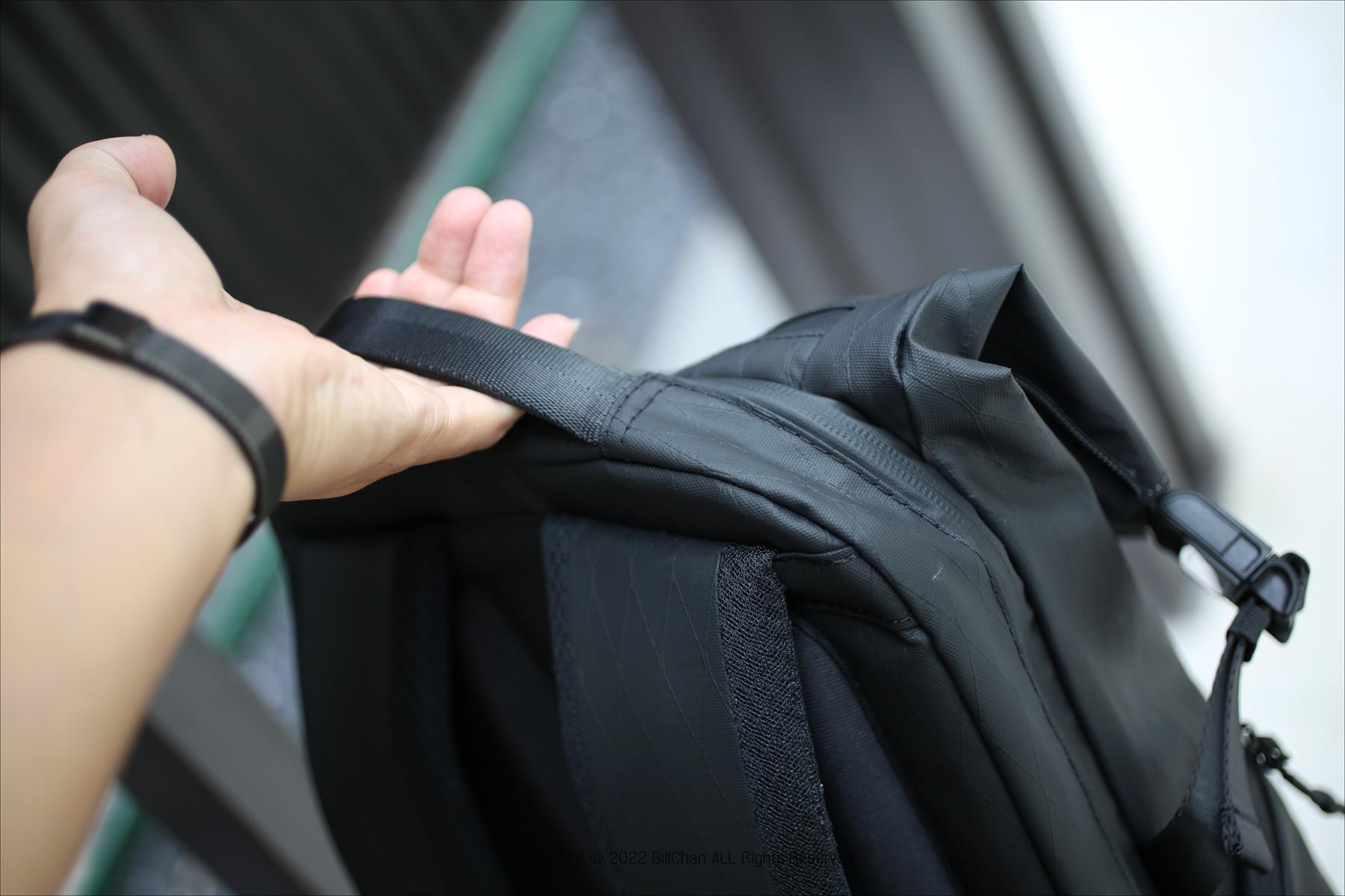 把行李箱背在身上,20寸行李箱8号地平线