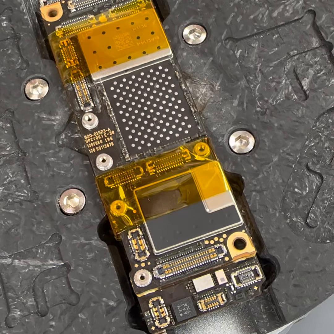 苹果1164G扩容顶配512G及更换官方原装电池步骤及...