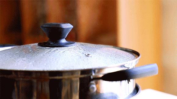 蒸包子真实评测,半发面包子和发面包子测评