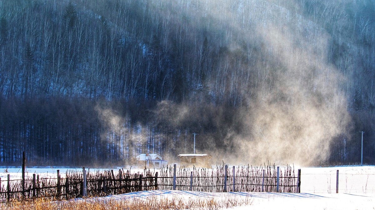 东北话常用的词语,东北话中形容气味的词语