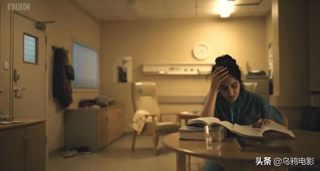 飙升9.4，太敢拍了！撕开血淋淋的现实，忍痛才刷完这剧...