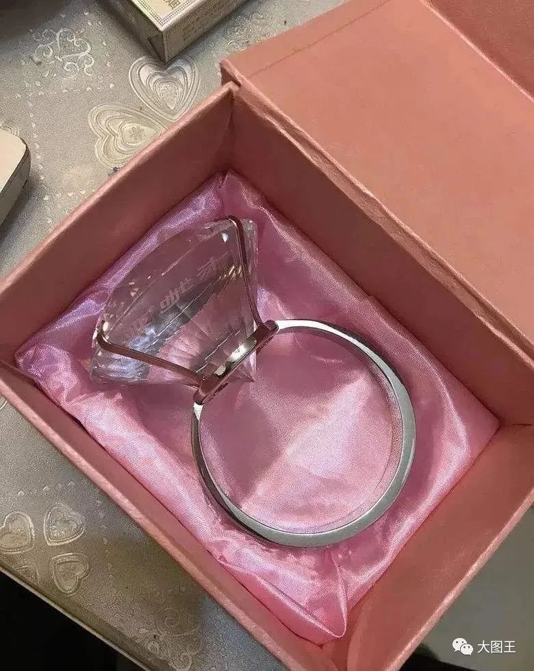 无人拒绝的情人节礼物,很庸俗的情人节礼物