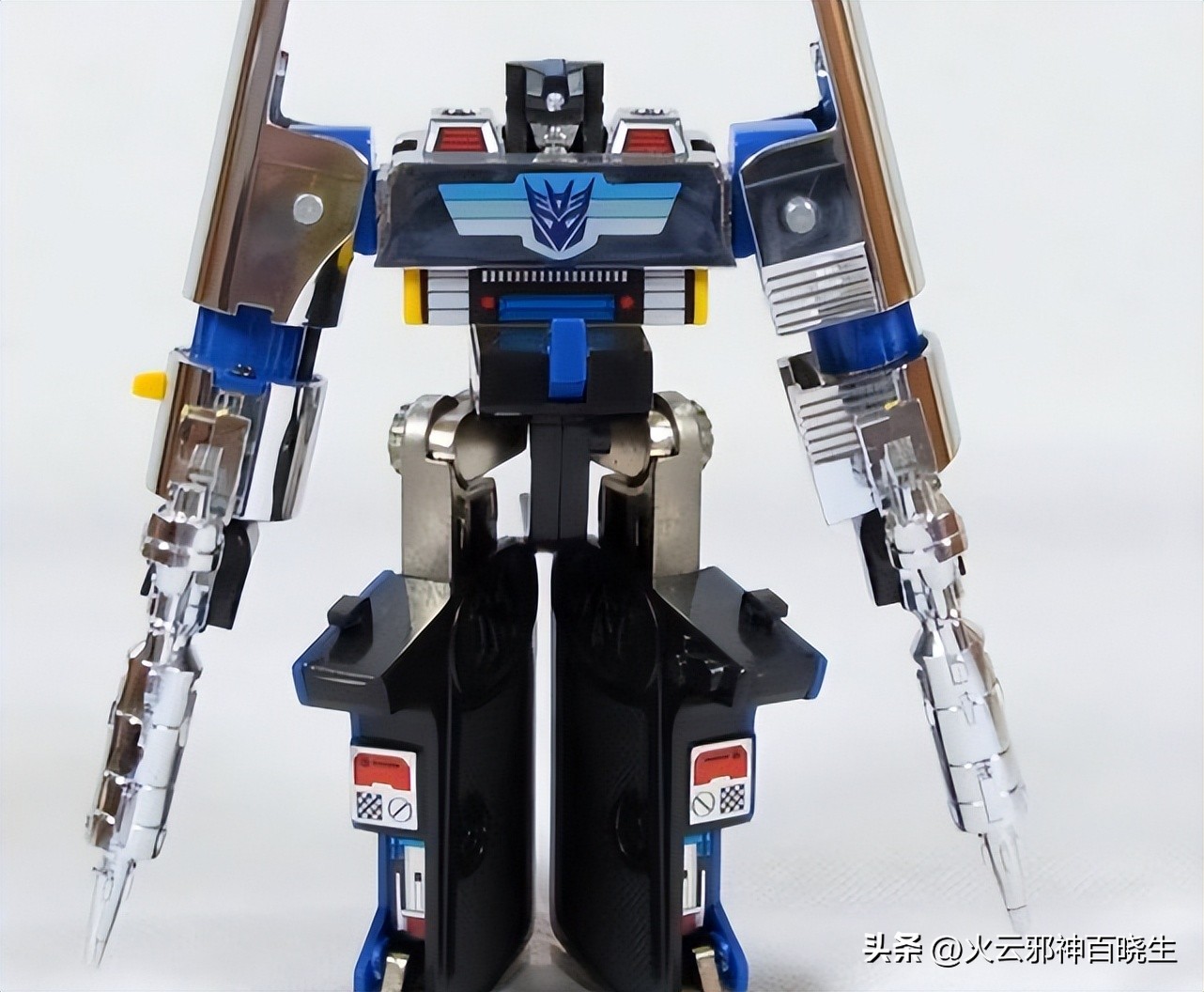 盘点六大变形金刚战斗排行,盘点各大变形金刚的五大神器