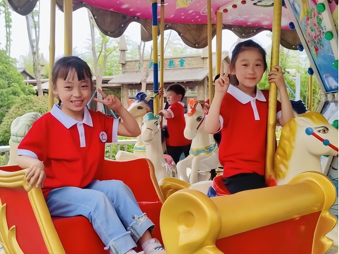 江苏大型少儿成长体验栏目《剪刀石头布》走进南京云幽谷