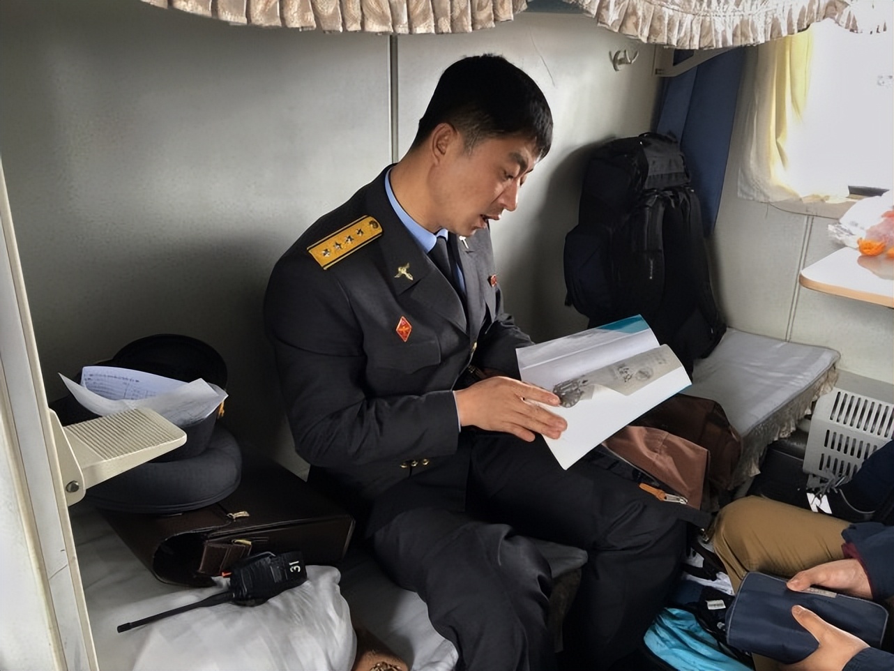 在华打工的朝鲜姑娘，每次回国都喜欢买这些东西