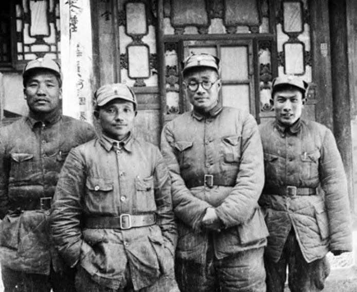 1986年*伯承刘**去世，6个孩子默默无闻，*小平邓**却说：这是好事啊