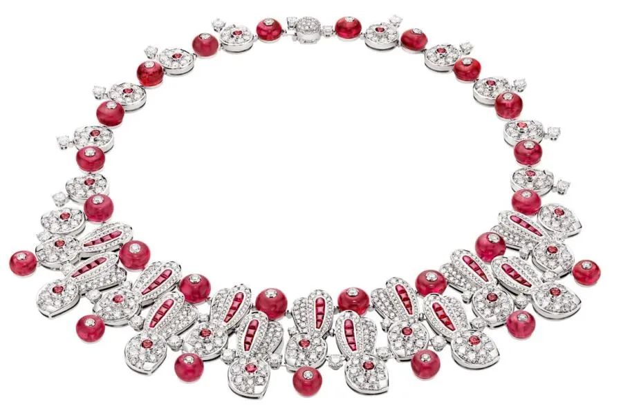 红宝石运势,红宝石是几月的生辰石