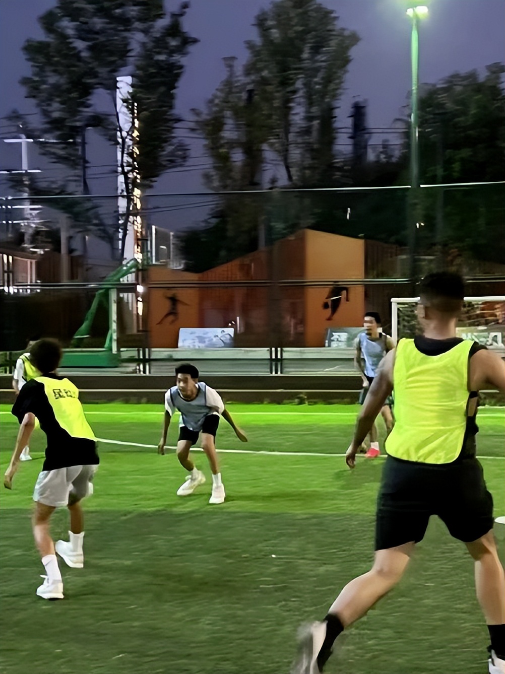 春暖花开运动好时节,春暖花开该开始运动了