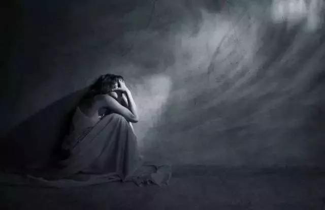 比抑郁症还可怕的心理疾病,十大可怕的心理疾病