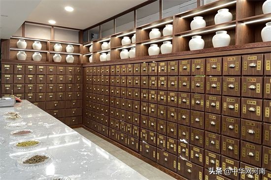 猜灯谜赢豪礼,猜灯谜送的小礼品叫什么