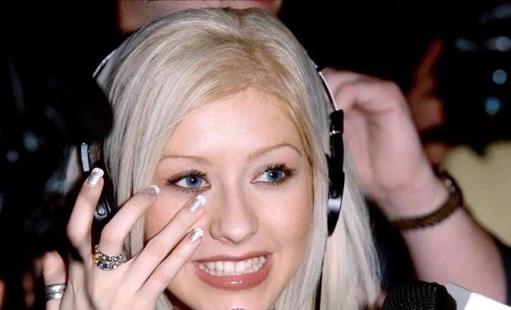 为什么都很讨厌网红脸,是不是所有人都不喜欢脸红