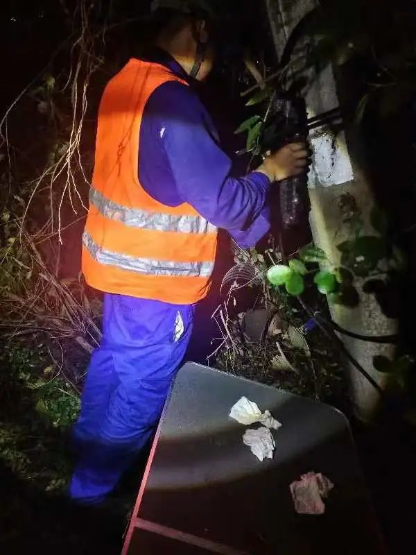 福建防御台风紧急倒计时,救援队支援福建抗击台风