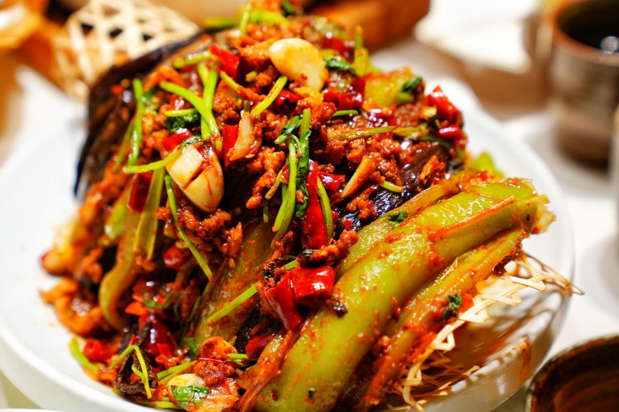 长春东北菜家常菜探店,长春美食推荐中高端烧烤