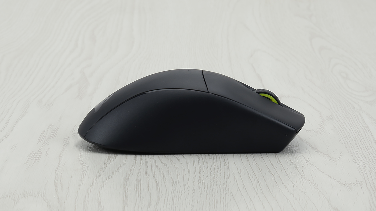 美商海盗船m65鼠标,美商海盗船m75air