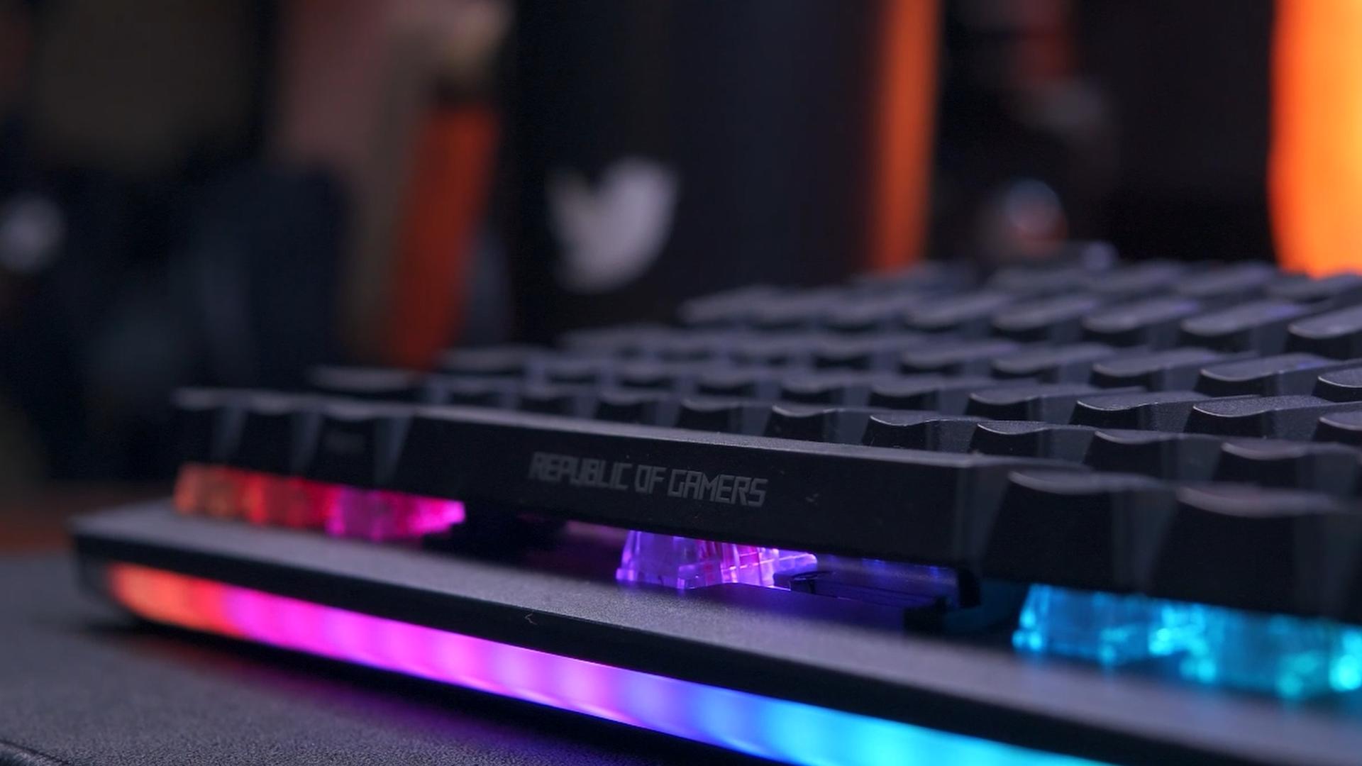 rog耀光2幻键盘值得买吗,华硕rog耀光键盘