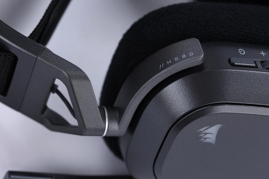 电竞游戏耳机可调节,海盗船耳机hs80max闷耳朵吗