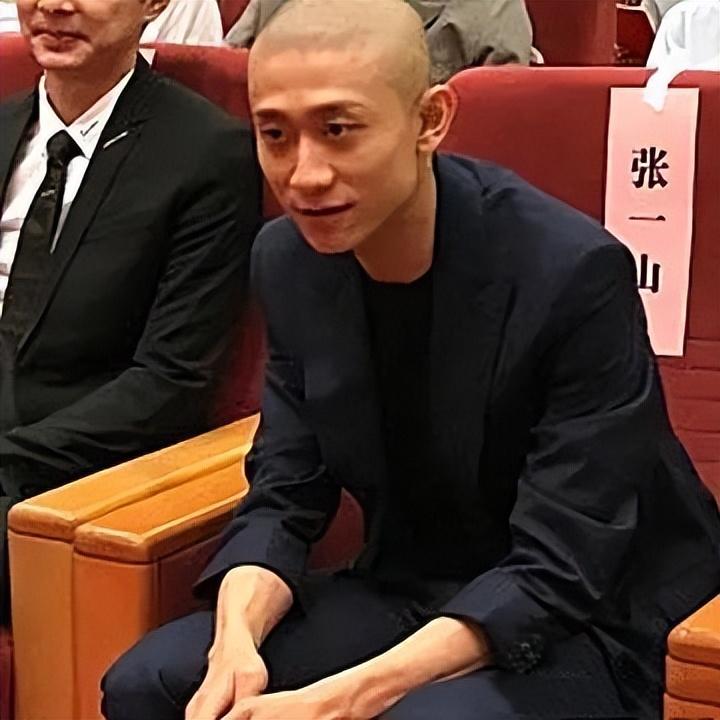 张一山为什么被造谣吸毒嫖娼？看看他的所作所为就一点也不奇怪了