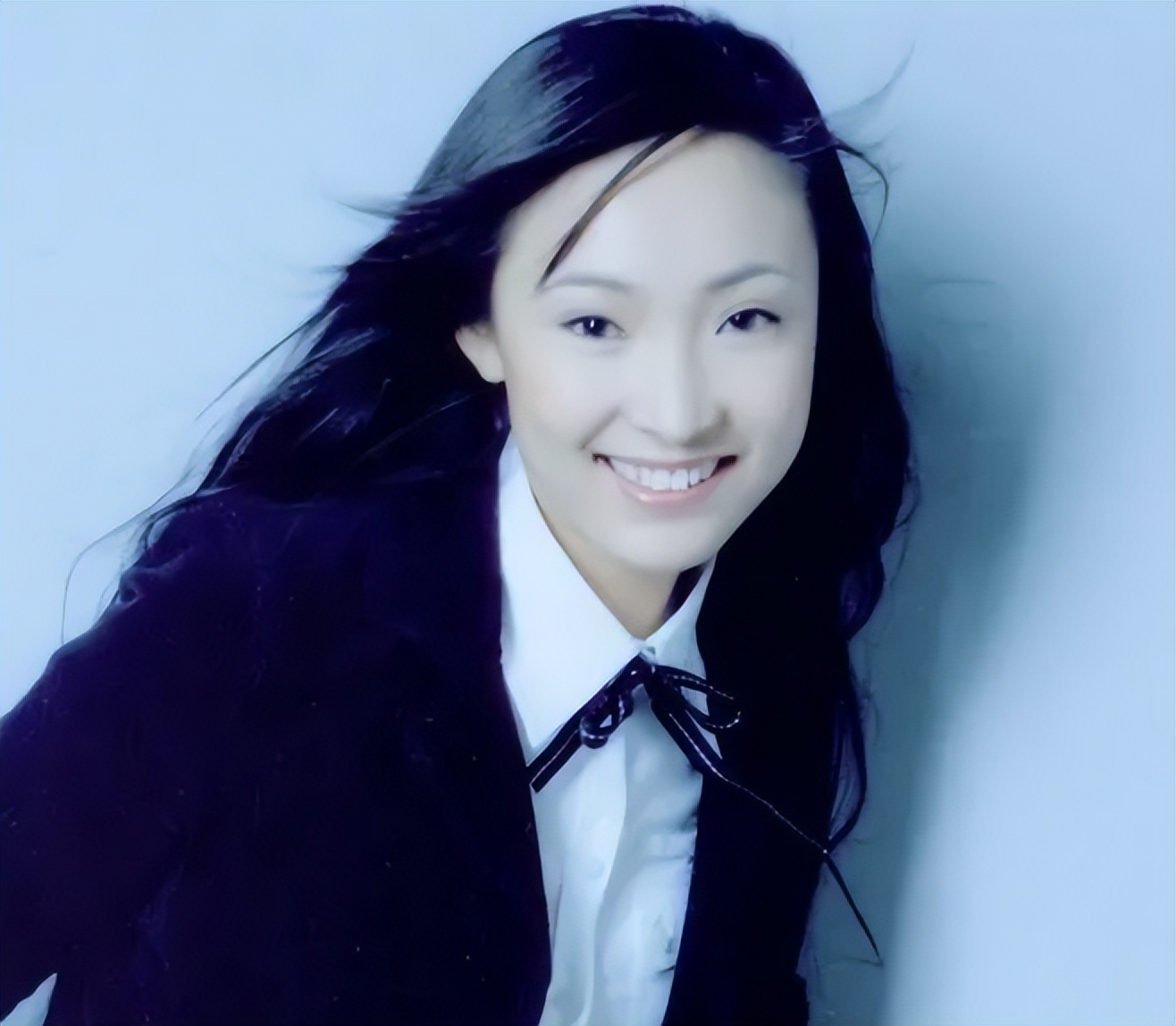 白静嫁入豪门后仅2年被丈夫刺死,白静悲惨的婚姻