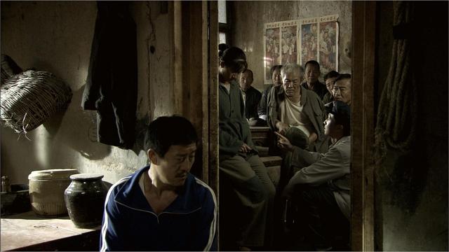 极花主要讲了什么,极花讲的是什么