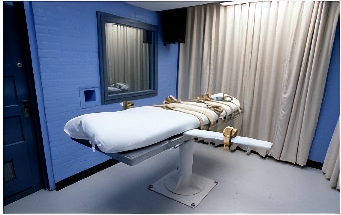 从胡长清被5枪毙命到文强被执行注射，中间发生了什么？