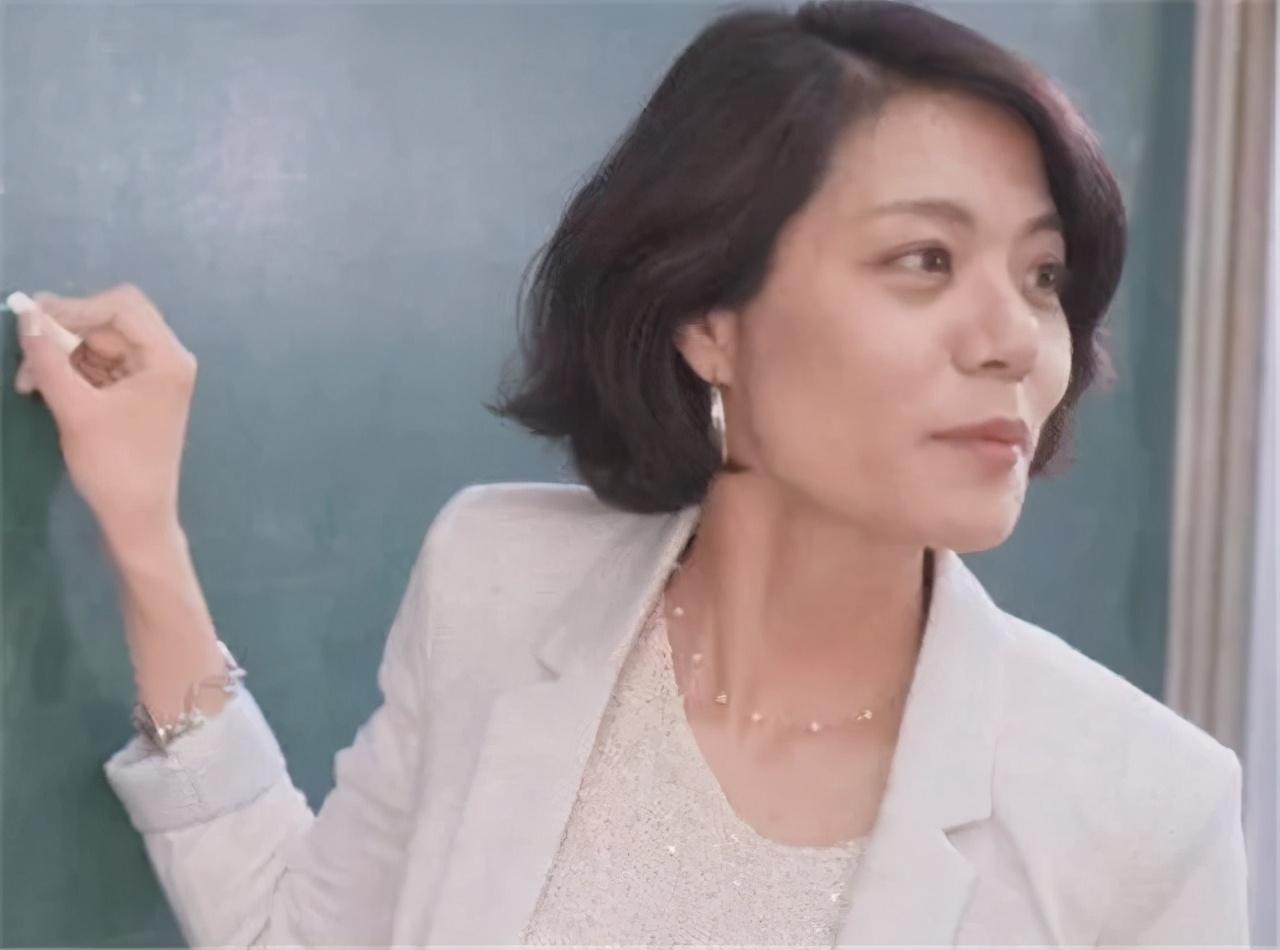 复旦网红教授陈果是如何走下神坛,复旦女神陈果为何跌落神坛