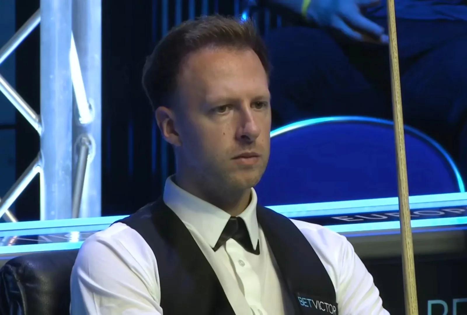 凯伦威尔逊霍金斯架杆,巴里霍金斯对阵凯伦威尔逊