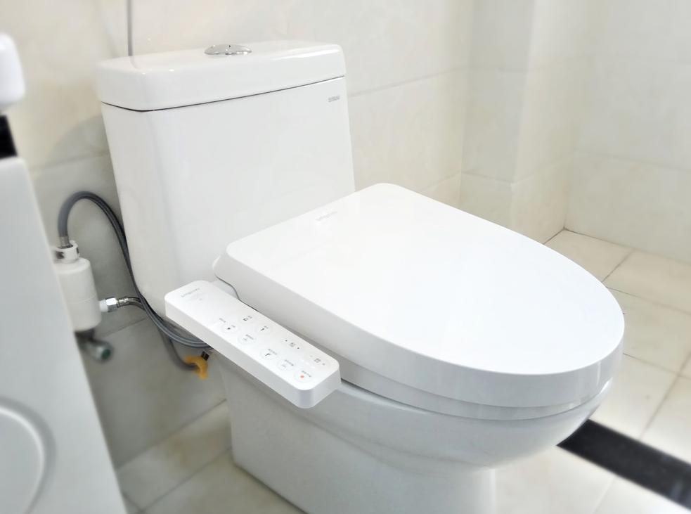智能马桶与智能马桶盖的区别在哪,智能马桶盖和智能马桶哪个更实用