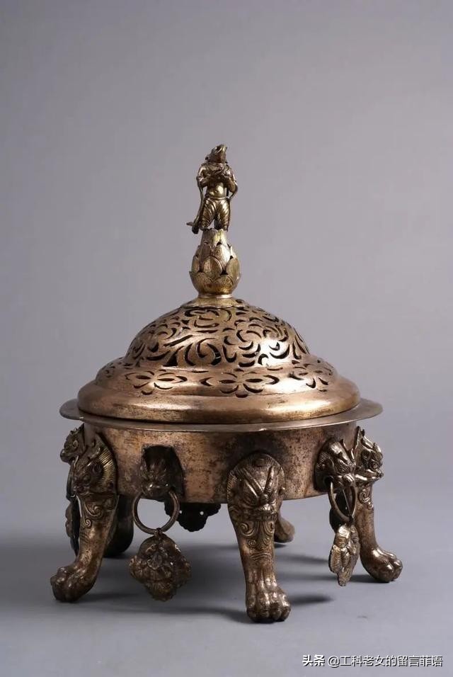 首博：流光溢彩的辽代金银器