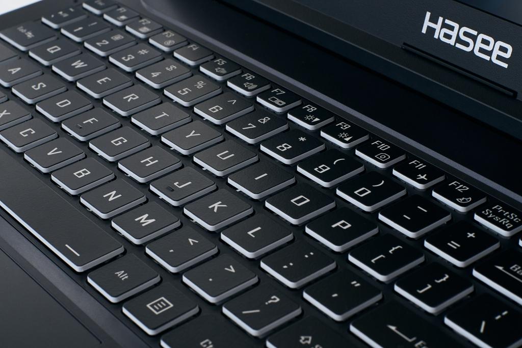 笔记本啥时候入手最划算,买笔记本最好在几点买