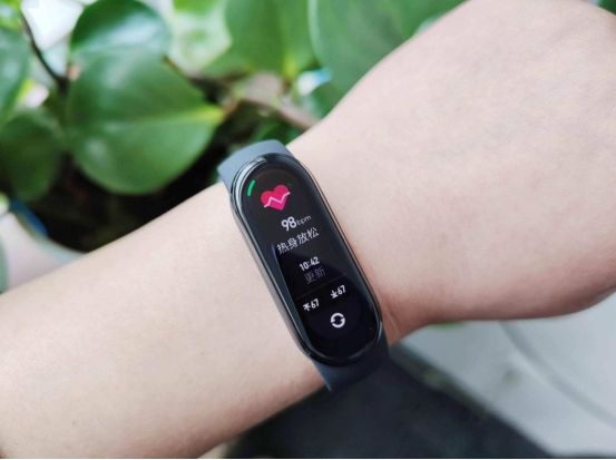 智能手环超长续航200左右,什么智能手环续航时间长
