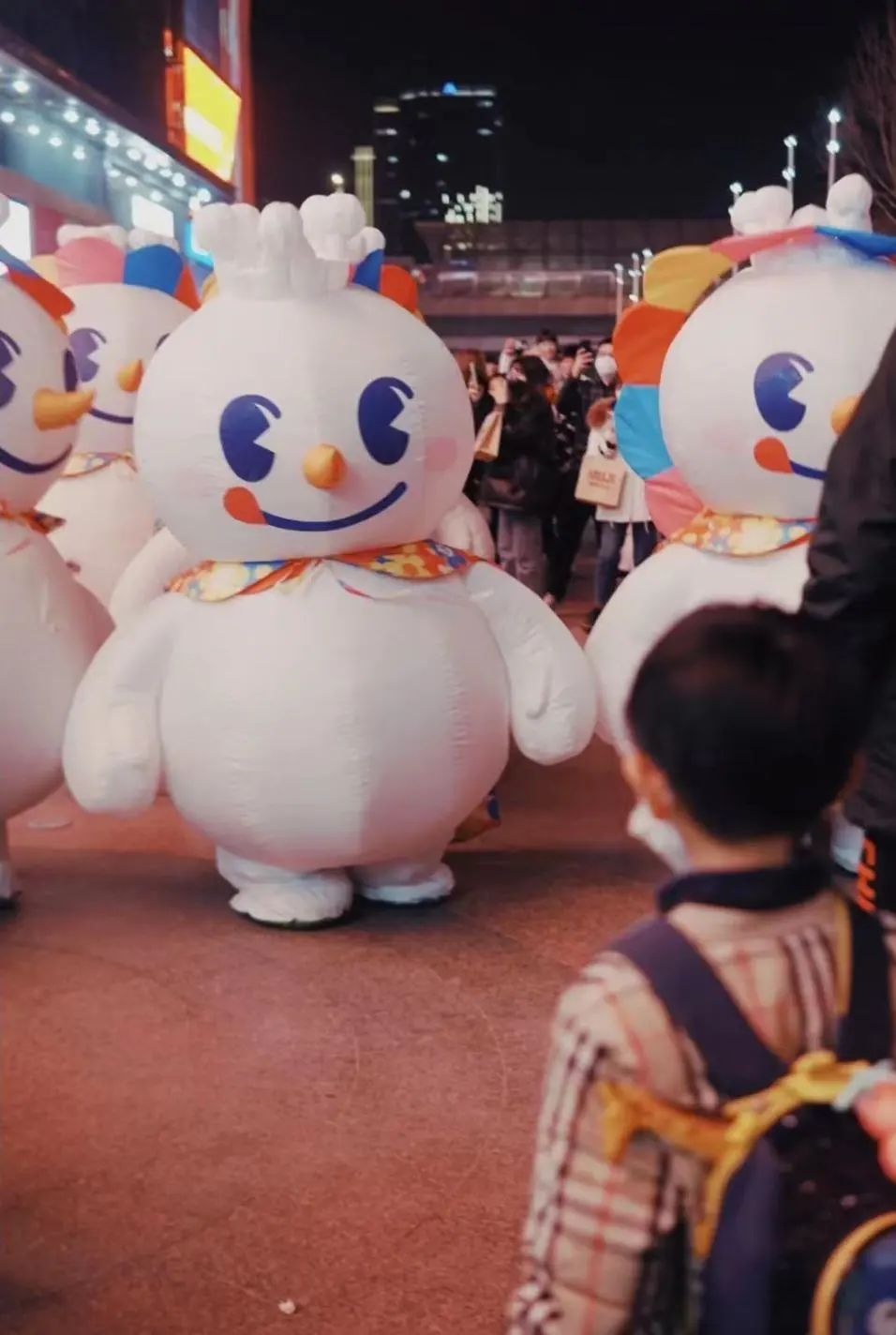 不做工程师，我在县城5家奶茶店年销300万元+