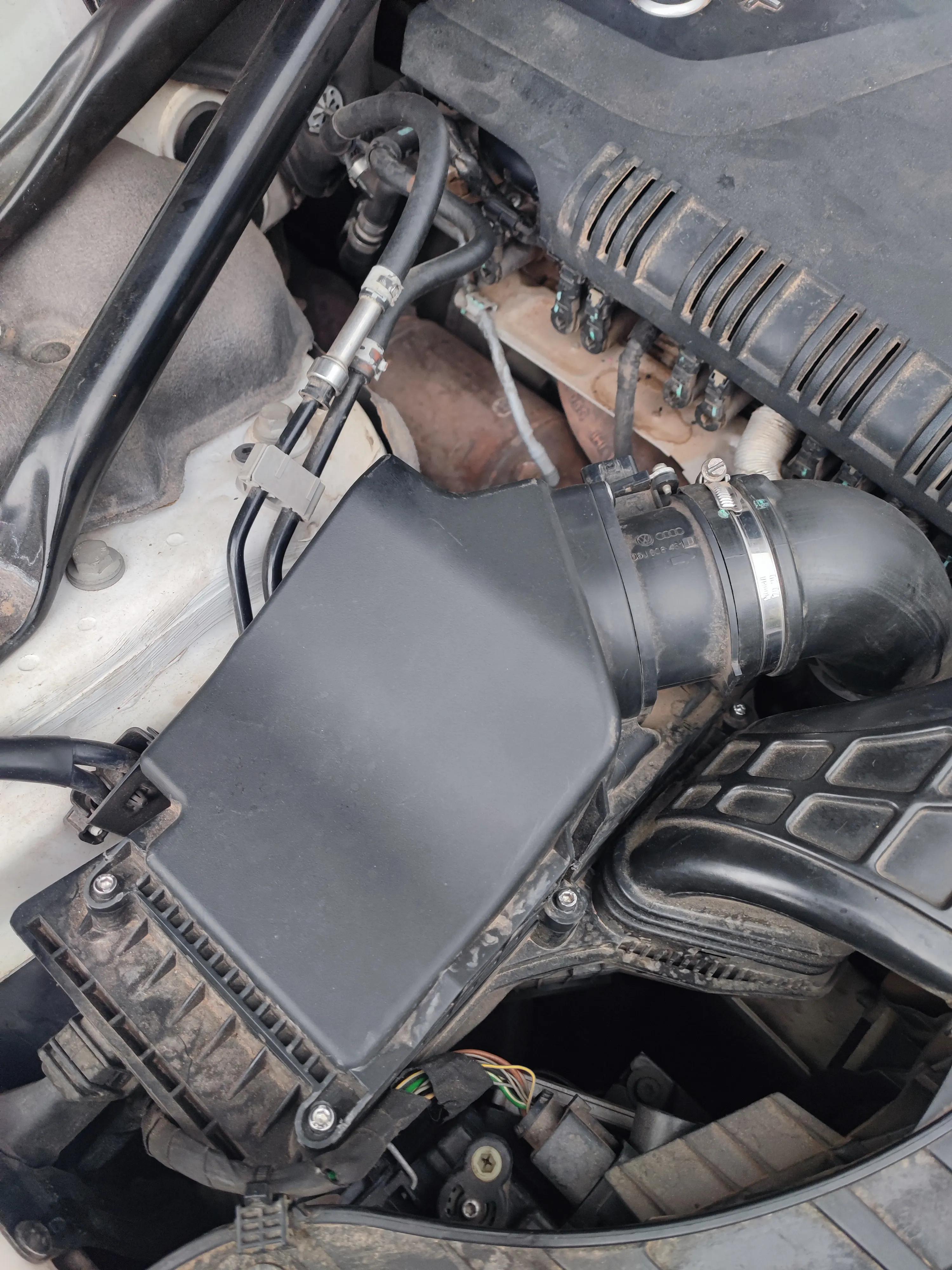 空滤螺丝滑牙怎么办,空滤外壳螺丝滑丝怎么补救