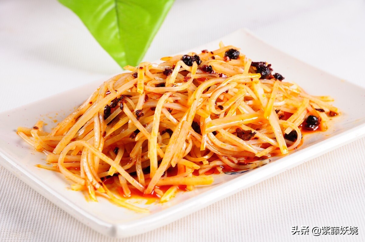 吃饭吃到苍蝇怎么赔偿,在饭店吃饭吃到苍蝇怎么解决