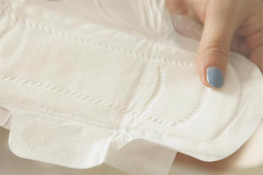 女生经期如何选择正确的卫生巾,来姨妈该怎么挑选卫生巾