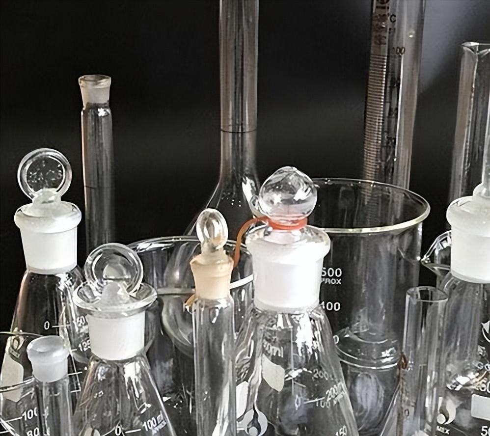 “水变油”*局骗**影响有多恶劣？让大量企业破产，国家损失高达四亿