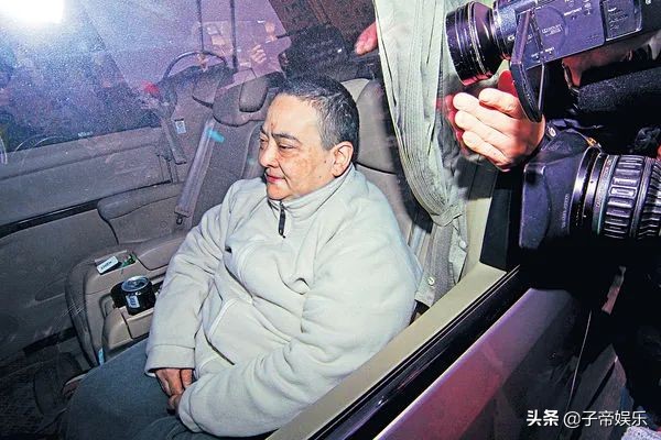 为钱再撕破脸！胆生毛大房自私女公然挑衅何超琼被团灭