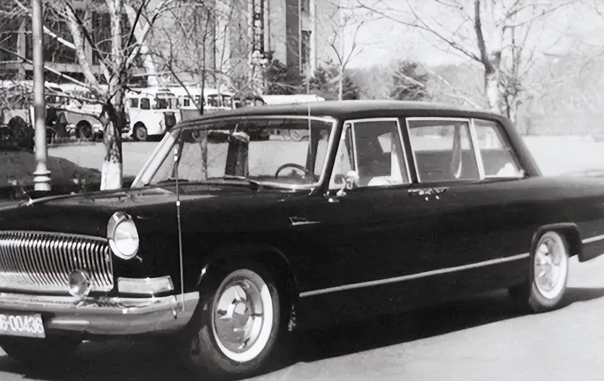 斯大林送主席的座驾：重达7.7吨的庞然大物