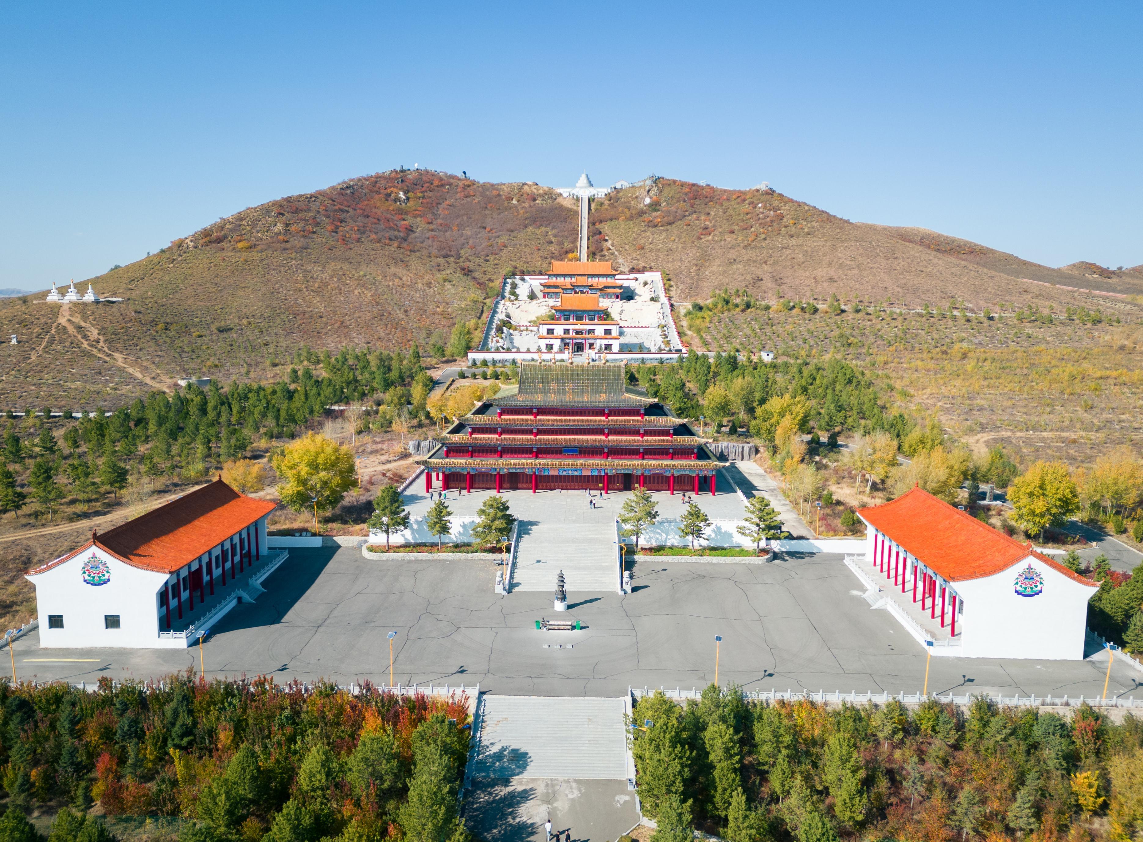 兴安盟旅游景点排行榜葛根庙,秋日登高观美景