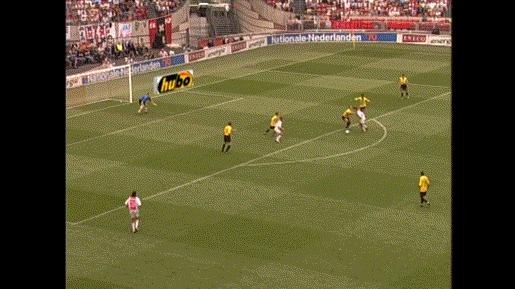 伊布自称上帝是在吹牛？不，他只是谦虚