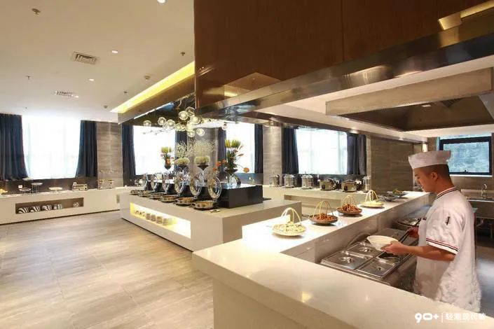 宜昌长城假日酒店预订,湖北宜昌长城假日酒店定位