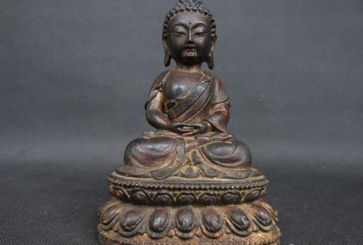 小伙农村收古董700元买个黄金佛,90后小伙专业回收黄金