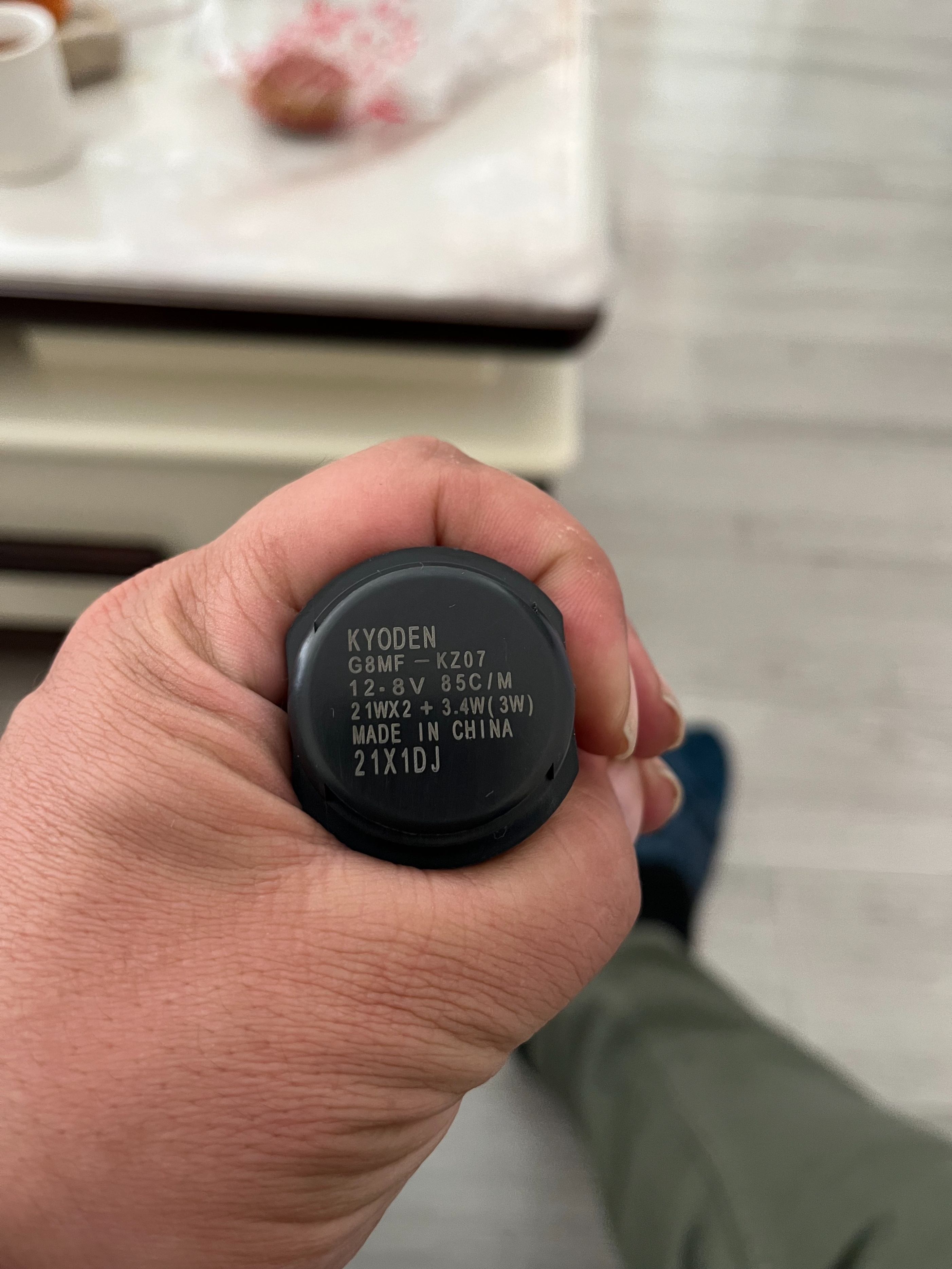 lead125拆转向灯,lead125改装双闪开关