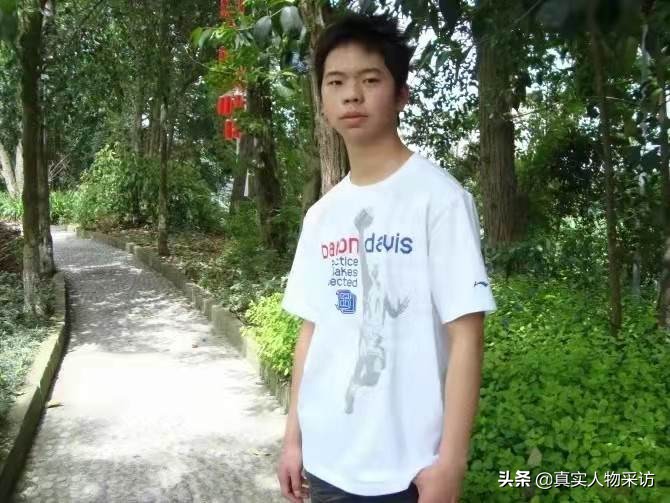 快递员一个月赚7000简单吗,快递员如何做到月入2万