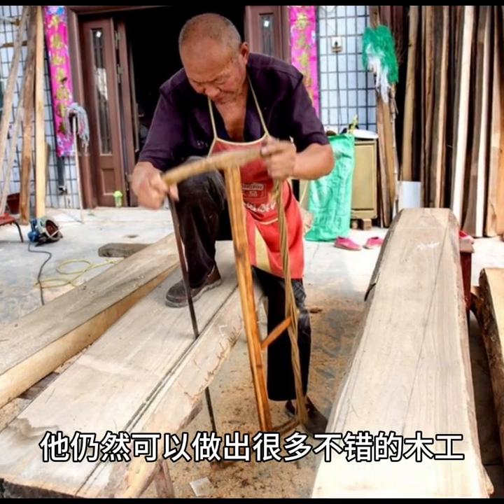 如果你有一定的症状英文,如果你有什么症状就需要照顾自己