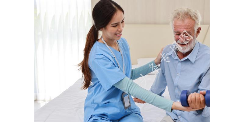 分家时大伯把烂滩地全给我爸，如今这里建高速，大伯肠子都悔青了