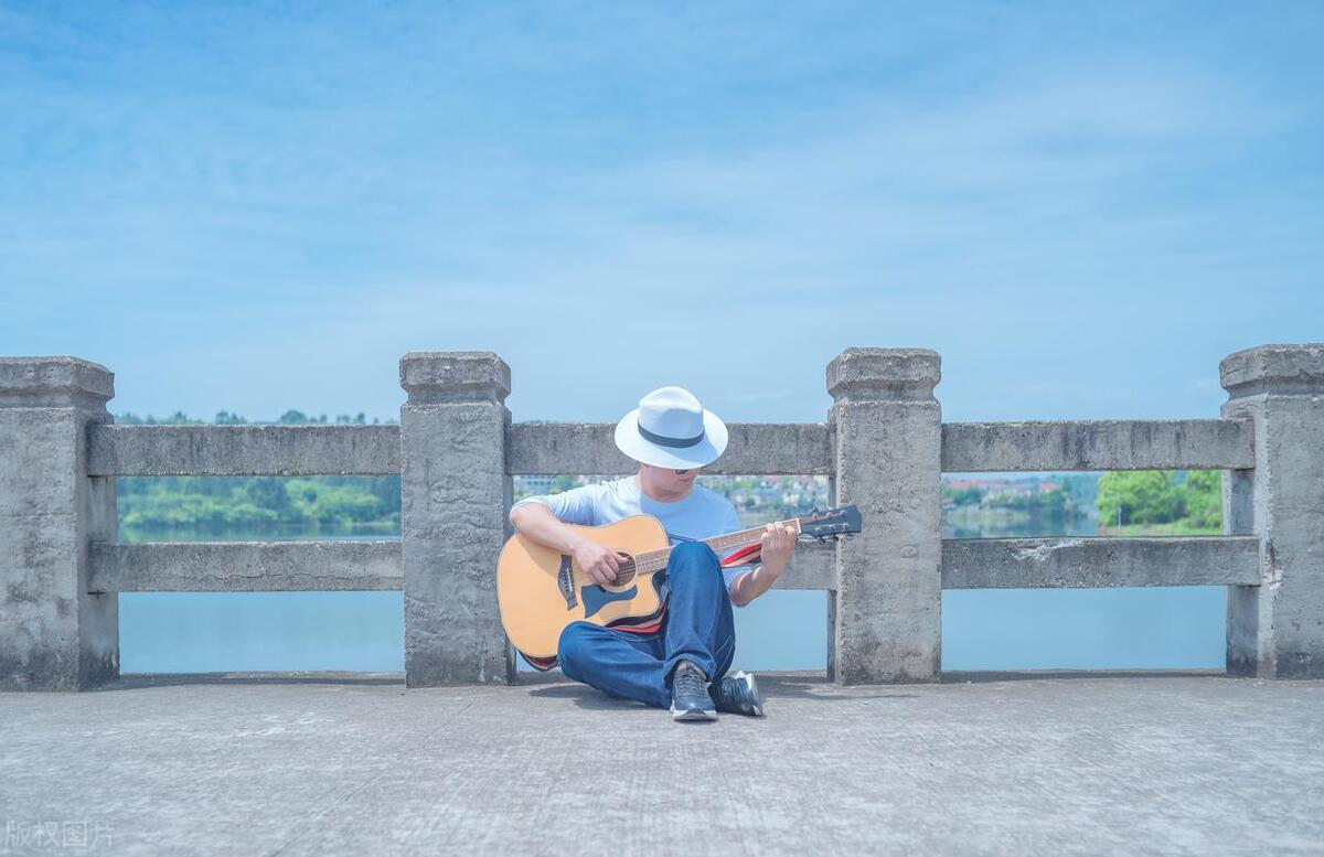 送男友的走心实用礼物推荐,浪漫而不失优雅的男友礼物