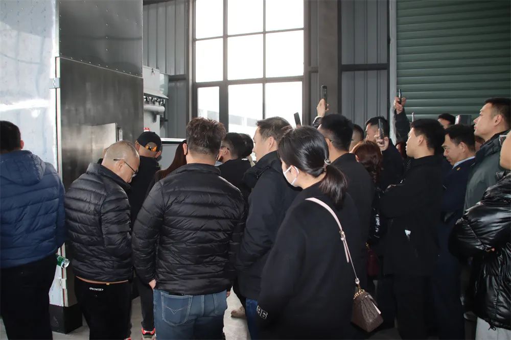 LASUN,联信品牌2023年代理商大会胜利召开