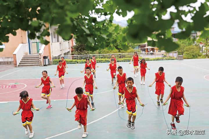 石柳乡中心校六一文艺汇演,石柳中心校视频