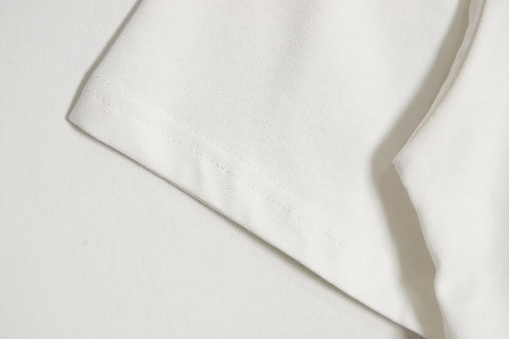 balenciaga巴黎世家孔雀蓝t恤,balenciaga巴黎世家翠绿破洞短袖tee